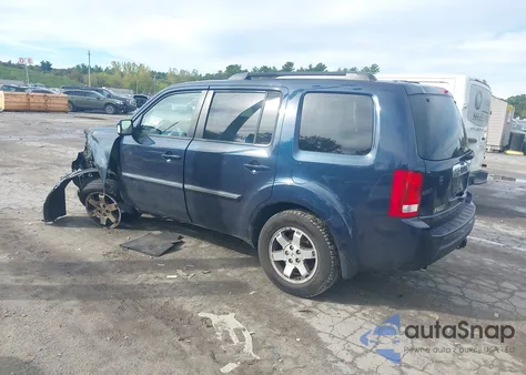 2011 Honda Pilot Touring z USA, uszkodzony, nr VIN 5FNYF4H99BB087297